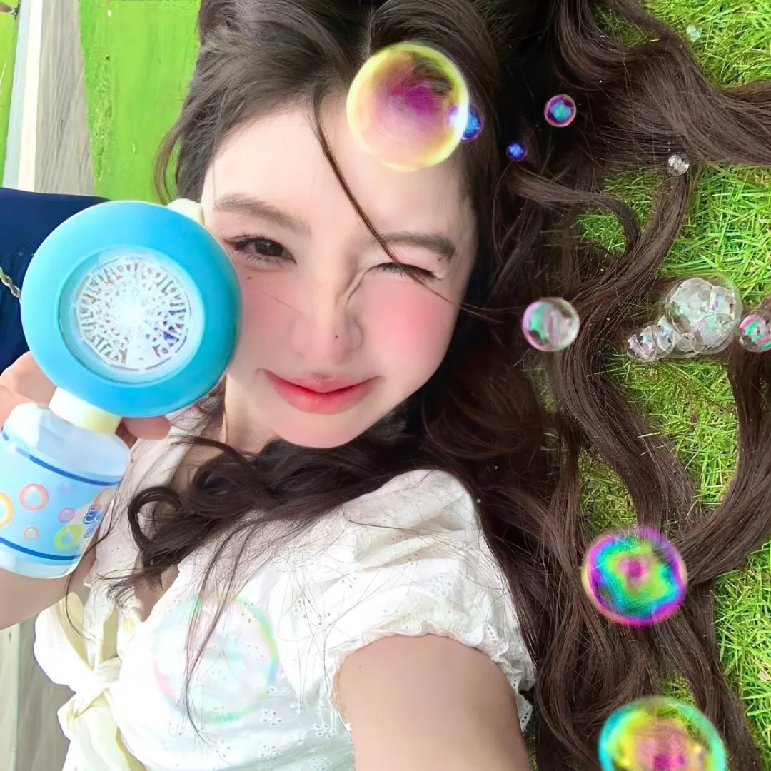 布劳涅森林的女人们
